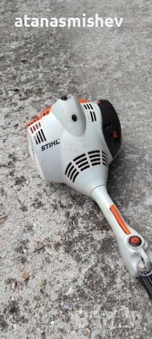 Бензинов храсторез Stihl KM 56 RC, снимка 2 - Градинска техника - 51712989