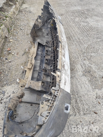 Предна броня -Range Rover Discovery 3, снимка 5 - Части - 52244451