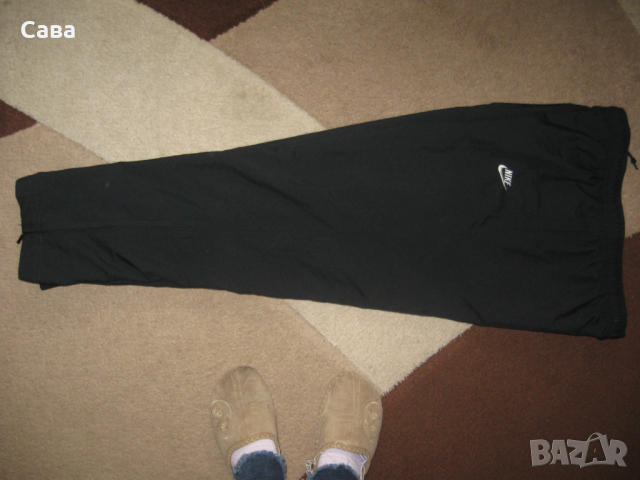 Спортно долнище NIKE  дамско,С-М, снимка 4 - Спортни екипи - 36300719
