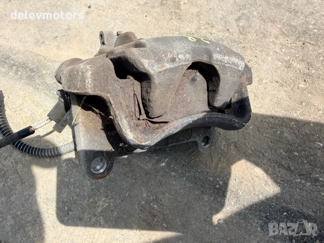 7701056165, 7701050917 заден десен спирачен апарат със супорт от Renault Trafic 3 1.6 dci