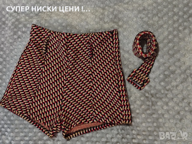 Дамски къси гащи Bershka / есенни, снимка 5 - Къси панталони и бермуди - 56059679