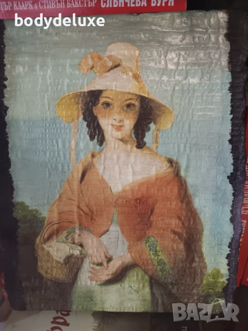 Девойка с кошничка - интериорна единица