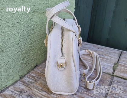 Дамска Бежова Кожена Чанта , снимка 2 - Чанти - 52077012