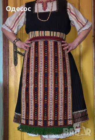 Автентична носия от Югоизточна България, снимка 5 - Антикварни и старинни предмети - 30567928