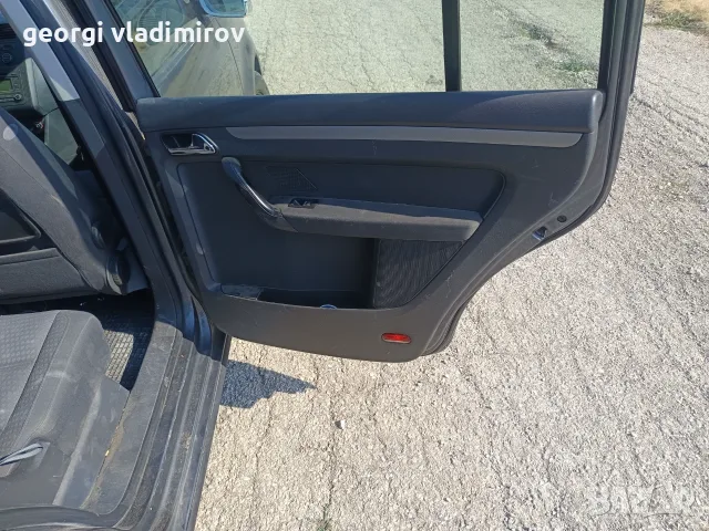 НА ЧАСТИ vw touran 1.9 tdi 101 HP 6 скорости, снимка 15 - Автомобили и джипове - 55823059