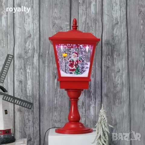 Декоративна коледна лампа с Дядо Коледа, падащ сняг и мелодии