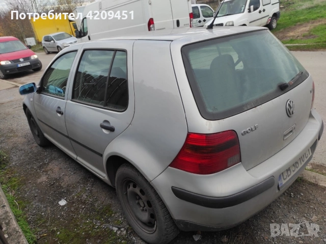 VW golf 4 1.9 TDI 90 коня автомат, снимка 4 - Автомобили и джипове - 53108296