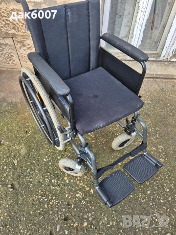 Немска инвалидна количка , снимка 2 - Инвалидни скутери - 53864691