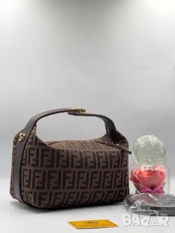 чанти fendi , снимка 4 - Чанти - 49214149