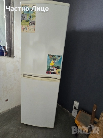 Хладилник с фризер Crown