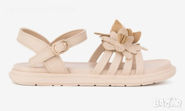 Бежови сандали за момиче 35 
