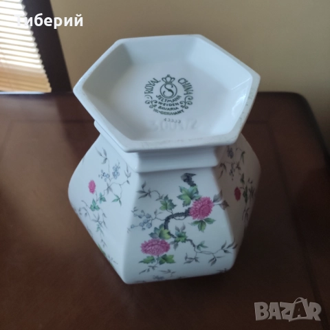 Порцеланова ваза голяма, снимка 6 - Антикварни и старинни предмети - 52142324