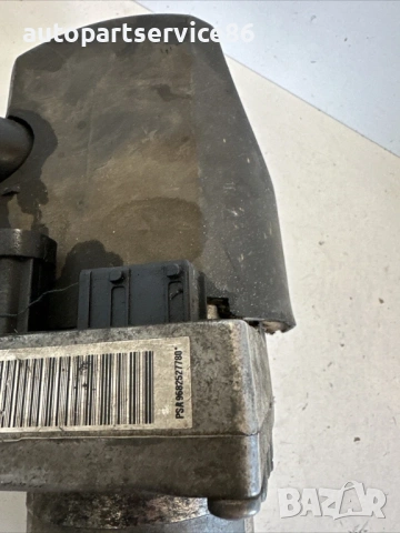 Помпа за хидравлично усилване на волана за Peugeot 407 2.2 HDI (2007) 9682527780, снимка 2 - Части - 53733996