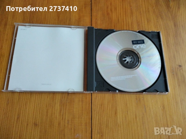 BEE GEES - ONE 6.50euro оригинален диск, снимка 2 - CD дискове - 53404101