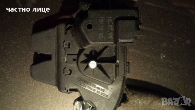 Капак Ключалка Мерцедес W 204 от2003 до 2009  Панти лайсни , снимка 4 - Части - 38629587