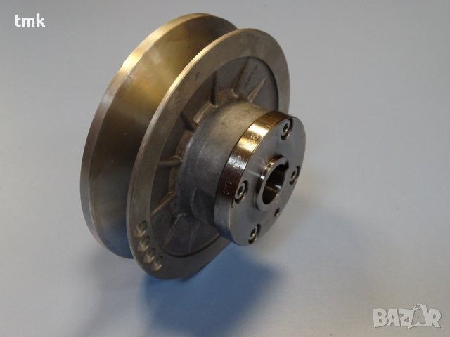 Вариаторна шайба Lenze 11-213.13-920 variable speed pulley 20H7 Ф130/Ф20, снимка 5 - Резервни части за машини - 42364330