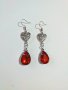 Прелестни обеци в рубинено червено с орнаментирани сърца в цвят сребро , снимка 5