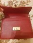 Нова червена чанта на Seidenfelt Manufaktur "Roros" със златни презрамки!, снимка 3