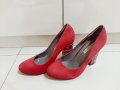 Обувки на ток 39 номер, снимка 1 - Дамски обувки на ток - 42002052
