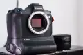 Canon EOS R + оригинален Battery Grip + 3 батерии + RF 50mm f/1.8, снимка 1