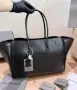 Balenciaga Дамска чанта, кожа, снимка 1