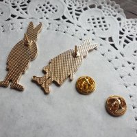 Сладки брошки зайчета Пинчета Зайци Пинове Значки Бижута Малък подарък Зайче , снимка 5 - Други - 39024550