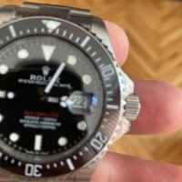 Продавам автоматичен мъжки часовник Rolex Sea Dweller Black, снимка 2 - Мъжки - 44304639