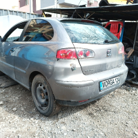 seat Ibiza 6l на части , снимка 2 - Автомобили и джипове - 44822136