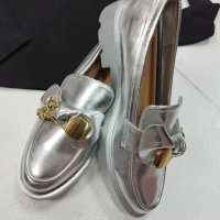 обувки, снимка 1 - Дамски обувки на ток - 42355257