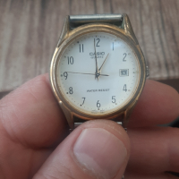 продавам часовник CASIO ,MTP-1030, снимка 1 - Мъжки - 44739427
