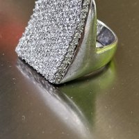 Невероятно красив сребърен пръстен , обсипан от изкрящи циркони , размер 18, снимка 9 - Пръстени - 40738211