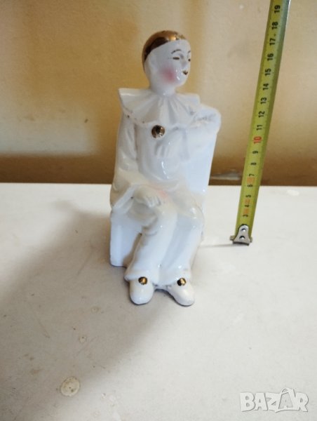 Порцеланова статуетка, снимка 1