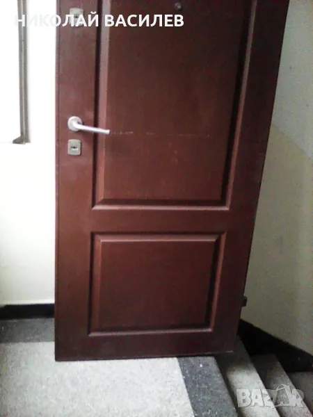 Блиндирана  врата   с  2   каси   /  За   склад   мазе   /  и   други   ., снимка 1