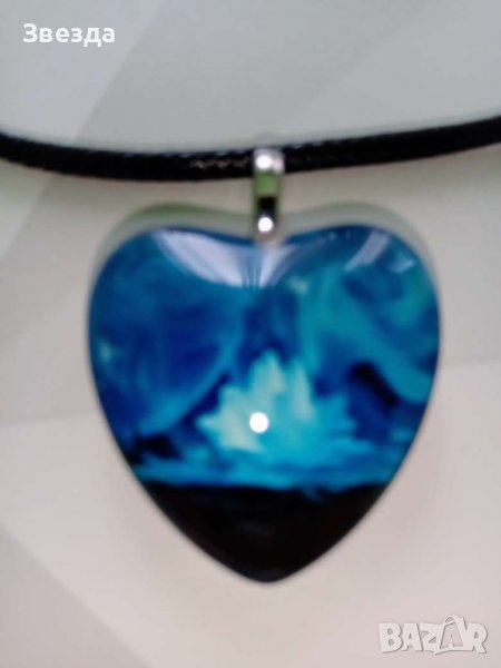 Колие с висулка във формата на сърце, снимка 1
