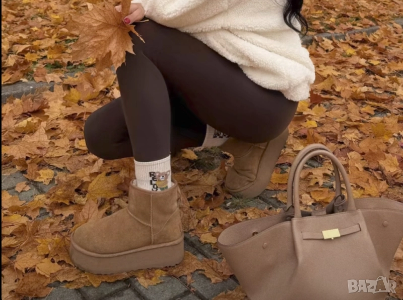 дамско велурено боти UGG , снимка 1