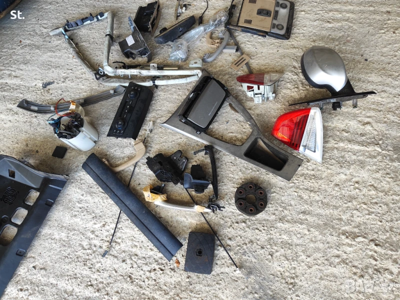 Части за БМВ 320 е90, снимка 1