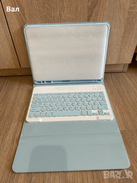  Kлавиатура с калъф за Ipad, снимка 1