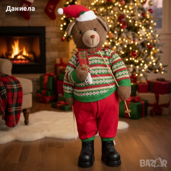 Коледно плюшено мече с пуловер и шапка – топъл акцент за празничен уют у дома, снимка 1