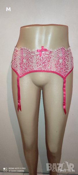 Hunkemoller червен жартиерен колан, снимка 1