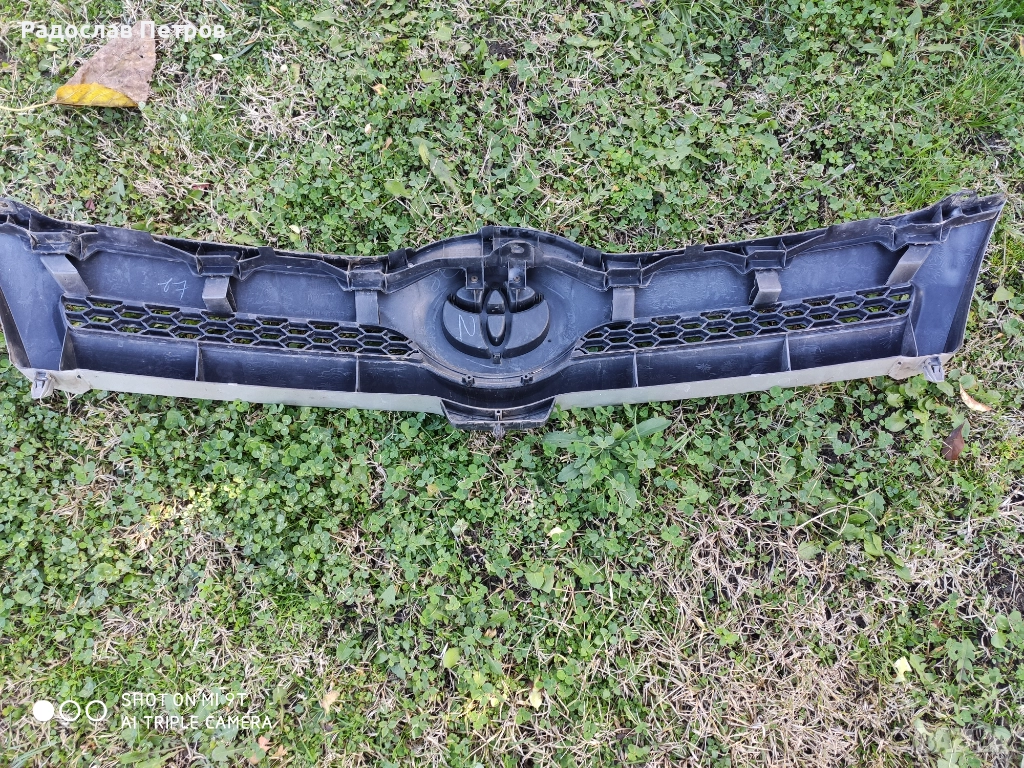Предна решетка Toyota corolla verso, снимка 1