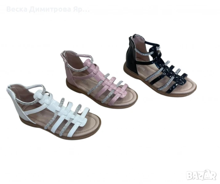 Детски сандали за момичета с лъскави каишки и бляскави елементи 8957, снимка 1