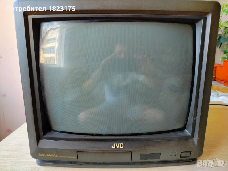 Телевизор JVC 3 броя, снимка 1