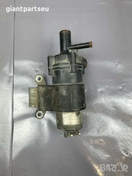 Водна помпа за Мерцедес Mercedes W203 W208 W210 A0018353564, снимка 1