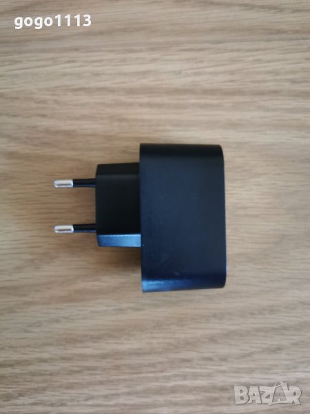 Чисто ново зарядно устройство за телефон/смартфон/таблет с USB изход, снимка 1