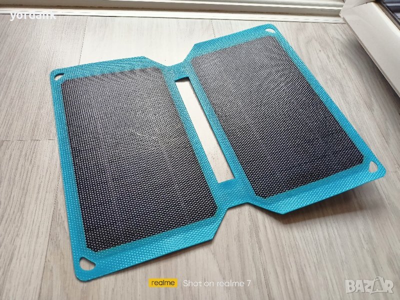 Преносим соларен панел Froyak 10W, снимка 1
