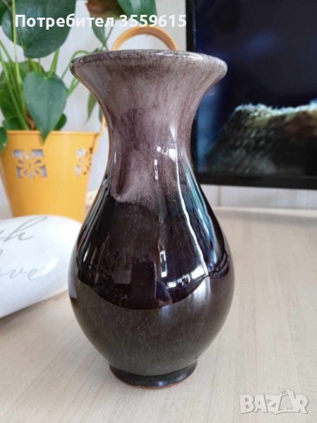 порцеланова вазичка от Испания, снимка 1