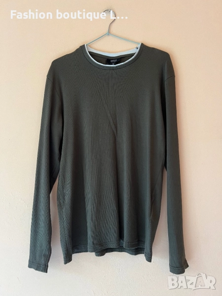 Маслено зелена блуза с дълъг ръкав 98% памук 2% еластант с бял кант около врата S размер овърсайз , снимка 1