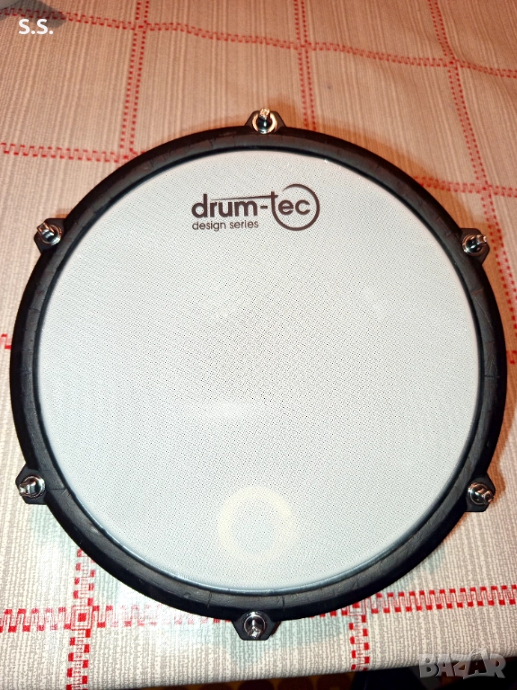 Пад за електронни барабани Alesis, снимка 1