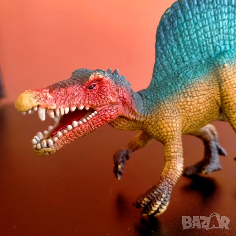Колекционерска фигурка Schleich Dinosaurs Spinosaurus 2018, снимка 10 - Колекции - 40784089