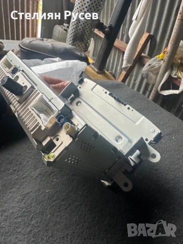 radio dvd navigacia NAVI Display monitor DACIA SANDERO II 281154027R 28115 цена 150 лв или 76,69 евр, снимка 2 - Аксесоари и консумативи - 51975041